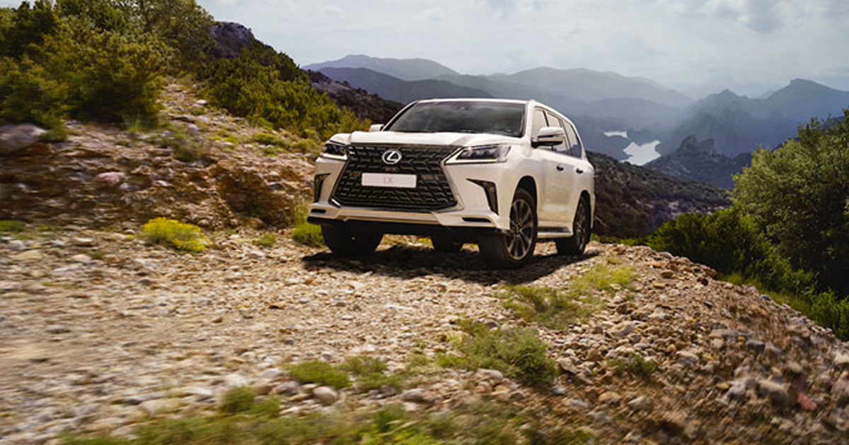 Lexus выпустил спецверсию внедорожника LX в России